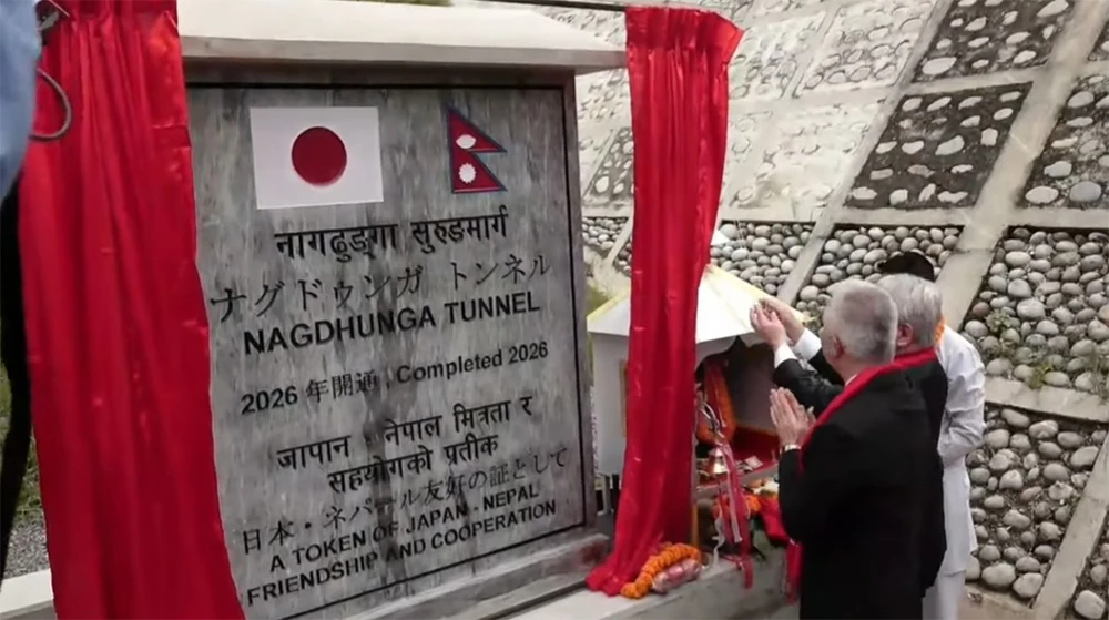 नागढुंगा सुरुङमार्गमा निजी सवारीलाई पनि आवागमन खुला