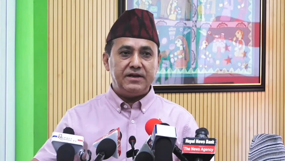 पार्टीको नेतृत्व स्वीकार नगरेमा गम्भीर प्रश्न उठ्नेछ : विश्वप्रकाश शर्मा