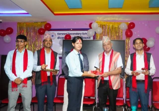 कक्षा ११ का विद्यार्थीलाई केरवानीमा स्वागत