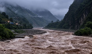 यी नदीमा बाढीको सम्भावना, सतर्क रहन आग्रह