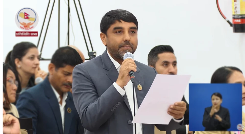 पार्टी, संसद र सरकारलाई शक्तिशाली बनाएर अघि बढ्ने  रास्वपा सचिवालय बैठकको निर्णय
