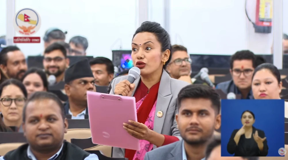 आशिका तामाङको प्रश्न- देशमा सरकारभन्दा ठुलो माफिया नै हो त ?