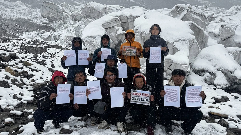 सामागाउँमा जलवायु न्यायको माग गर्दै अनसन बसेका युवाहरुलाई फिर्ता लिन एमक्यापको आग्रह