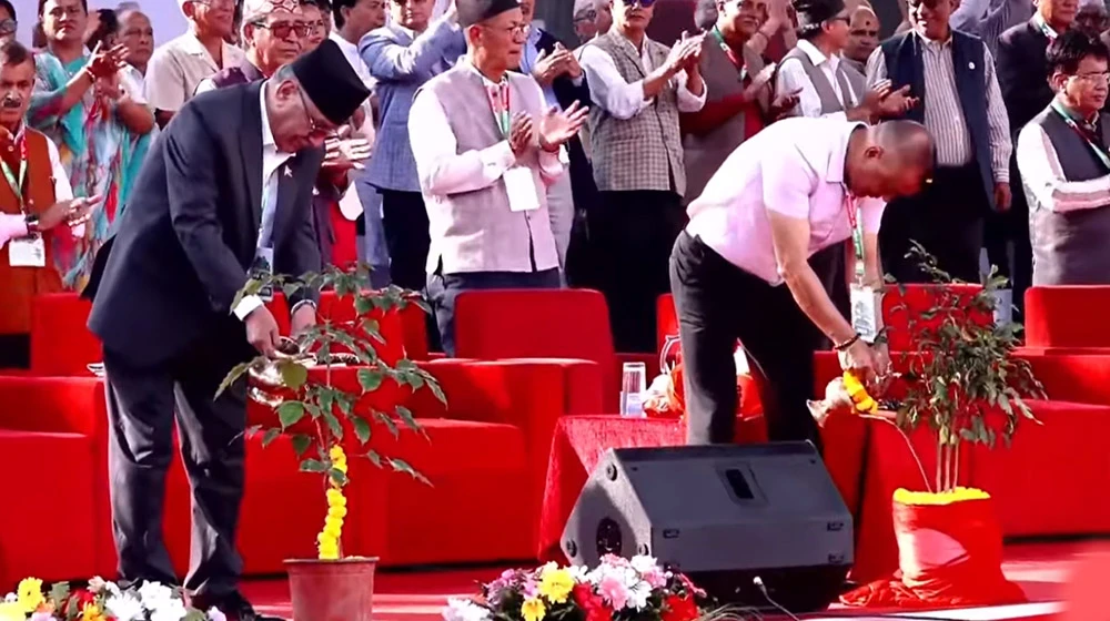 महाधिवेशन नगरी काँग्रेस चुनावमा जादैन, नियमित नभए विशेष महाधिवेशन गर्छौं : गगन थापा