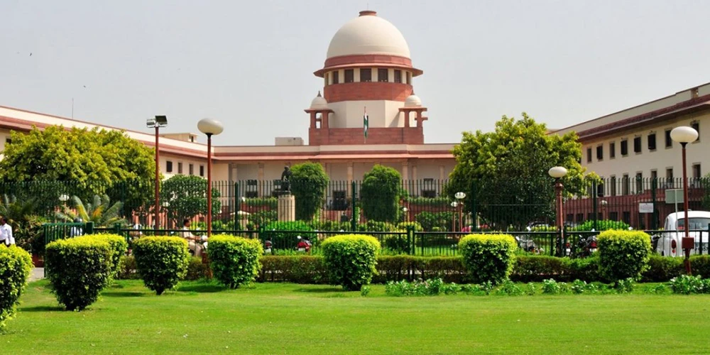 भारतको सर्वोच्च अदालतले भन्यो- मेट्रो र रेल सेवा बन्द गर्न मिल्दैन